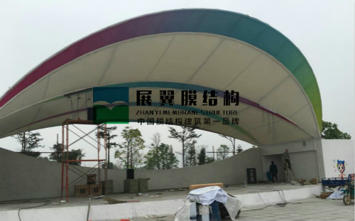 厦门海沧儿童公园张拉膜结构看台工程