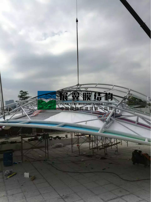 厦门海沧儿童公园张拉膜结构看台工程