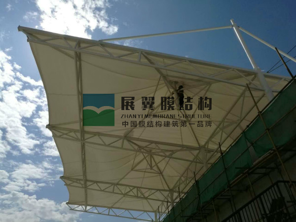 宁夏中宁张拉膜结构主席台工程